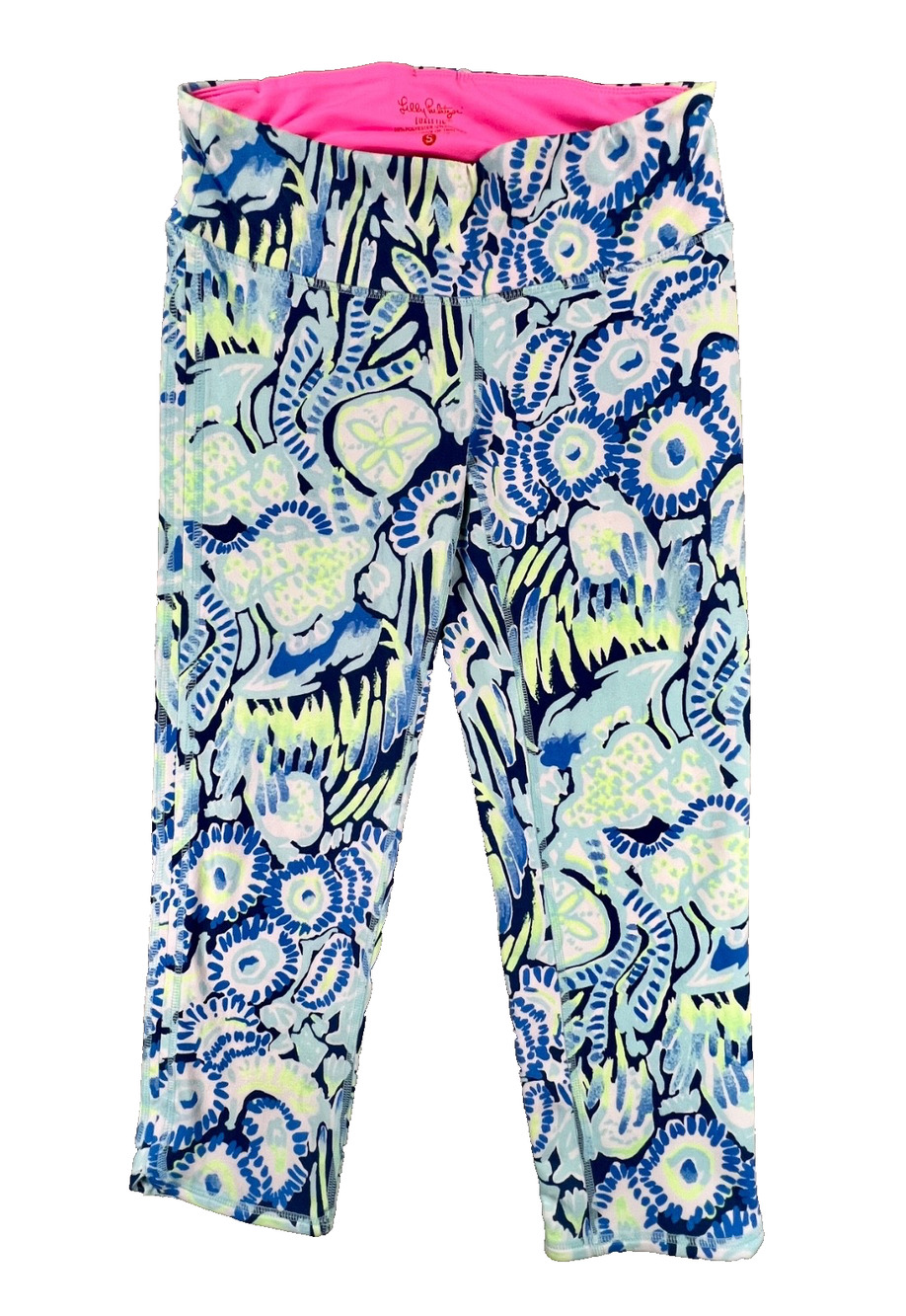Lilly Pulitzer Luxletics Weekend Midi Leggings in Turtle Villa Print (Size S)